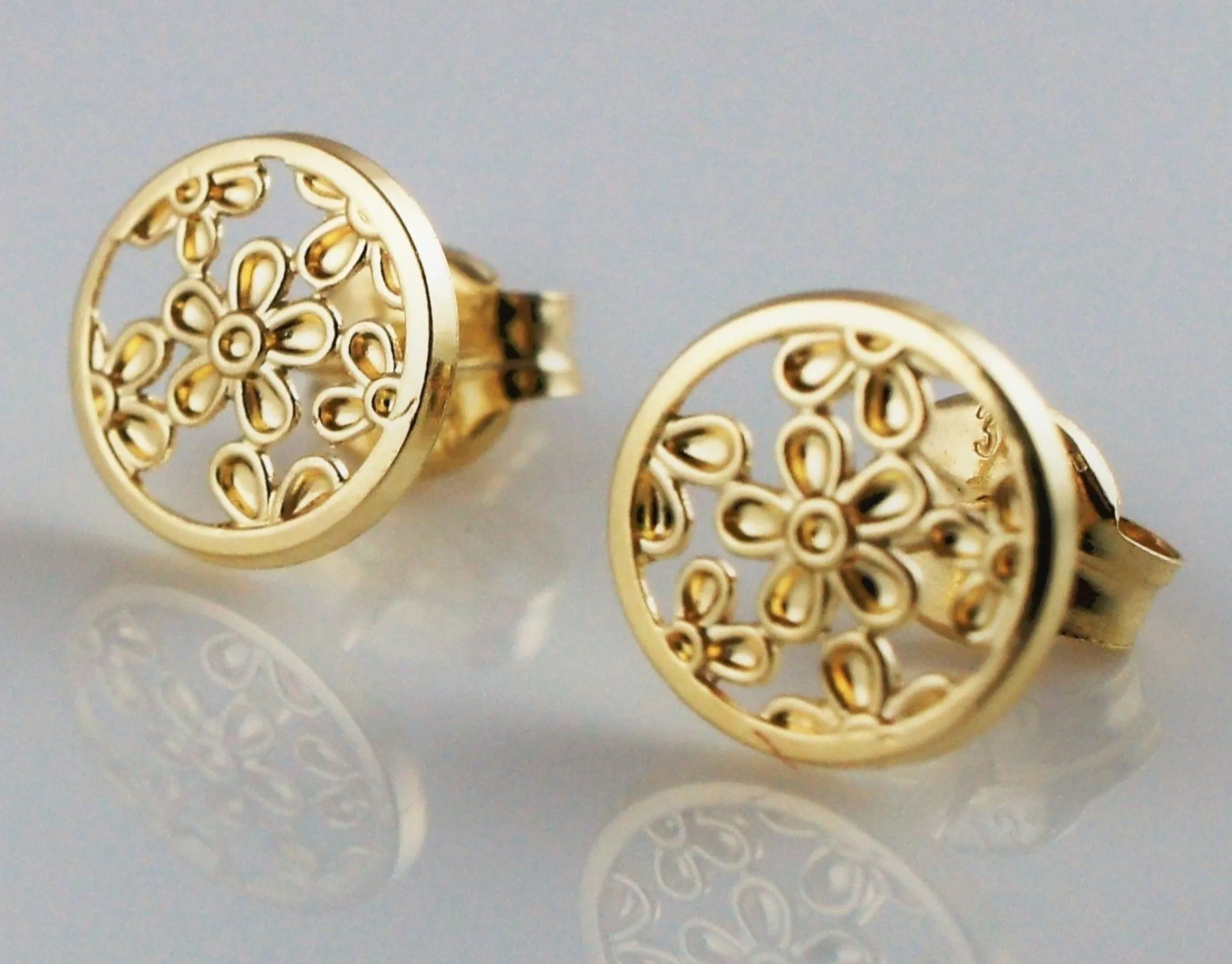 9ct Yellow Gold Filigree Round Stud Earrings