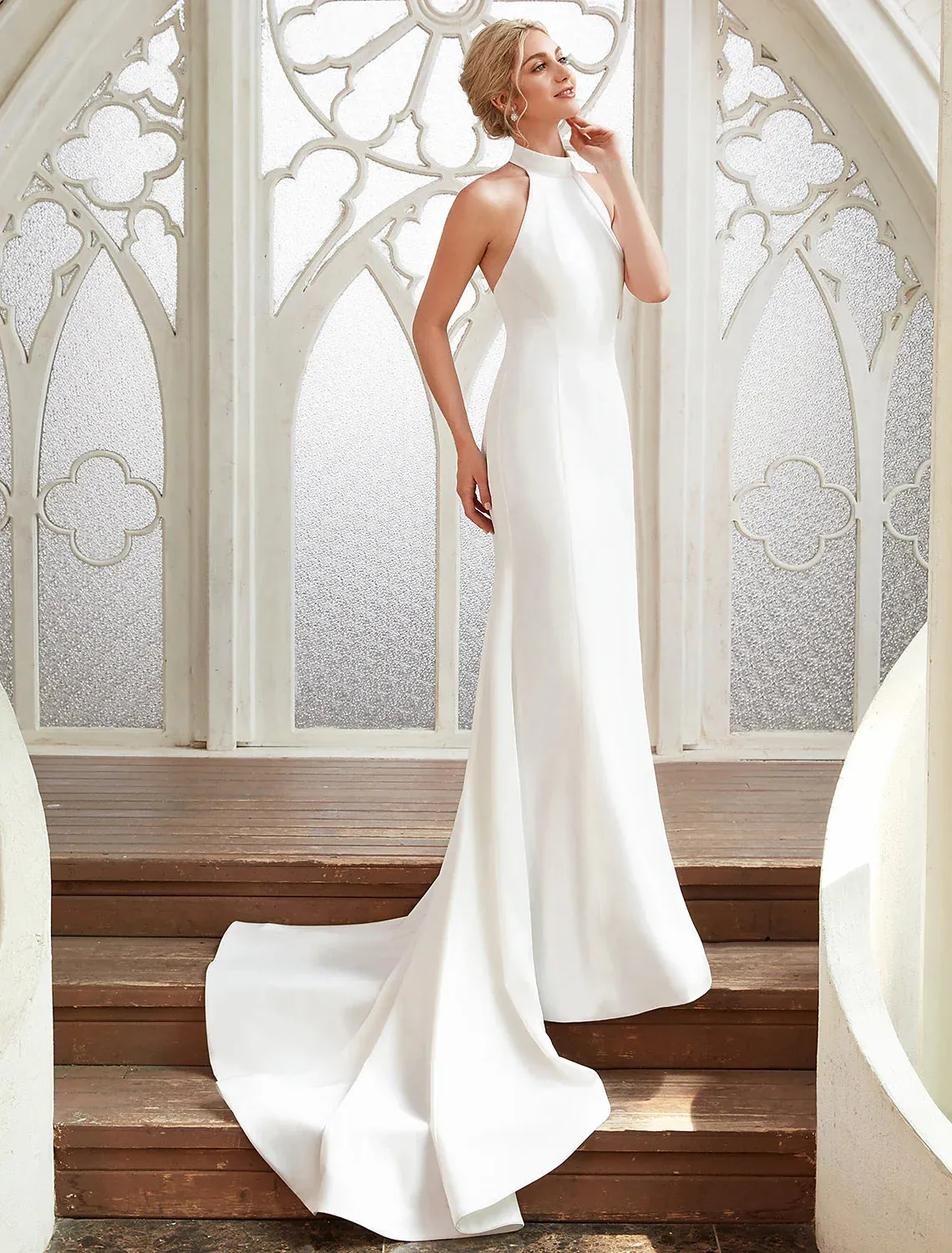 Bridal Shower Casual Open Back Wedding Dresses Court Train Sheath / Column Regular Straps Halter Satin With Pleats Bridal Gowns