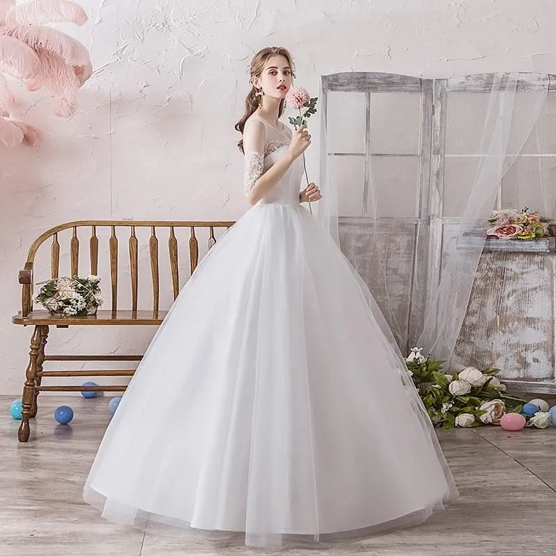 Classic O Neck Half Sleeve Wedding Dress