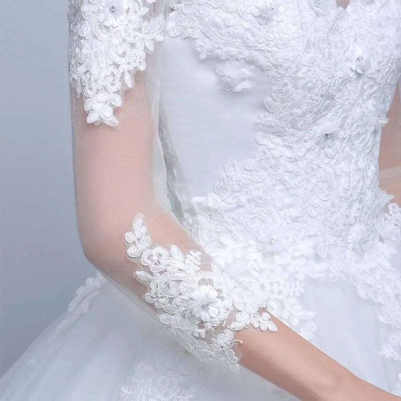 Elegant Applique Ball Gown Wedding Dress