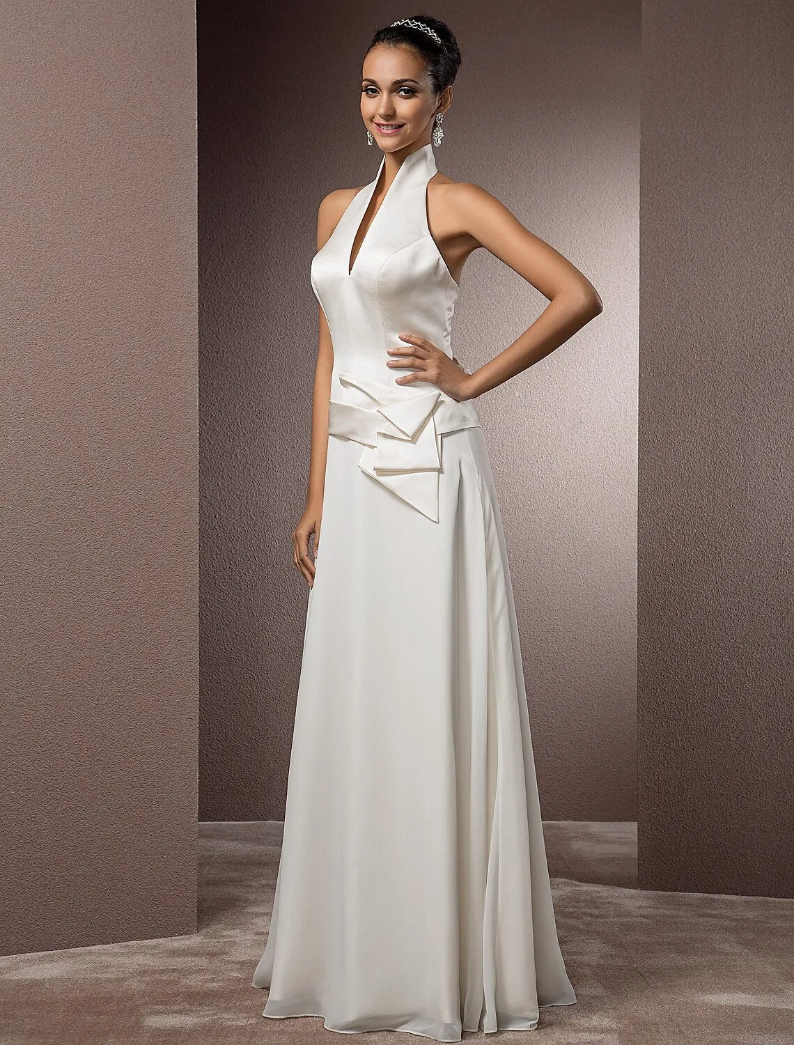 Hall Wedding Dresses Sheath / Column Halter Sleeveless Floor Length Satin Bridal Gowns With Sash / Ribbon 2023 Summer Wedding Party,