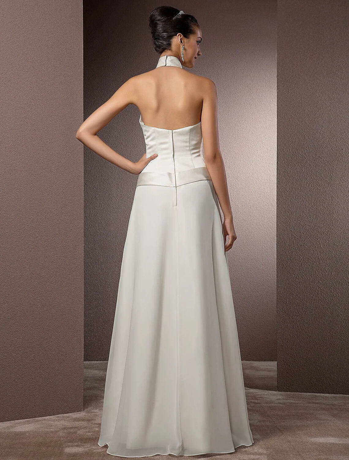 Hall Wedding Dresses Sheath / Column Halter Sleeveless Floor Length Satin Bridal Gowns With Sash / Ribbon 2023 Summer Wedding Party,