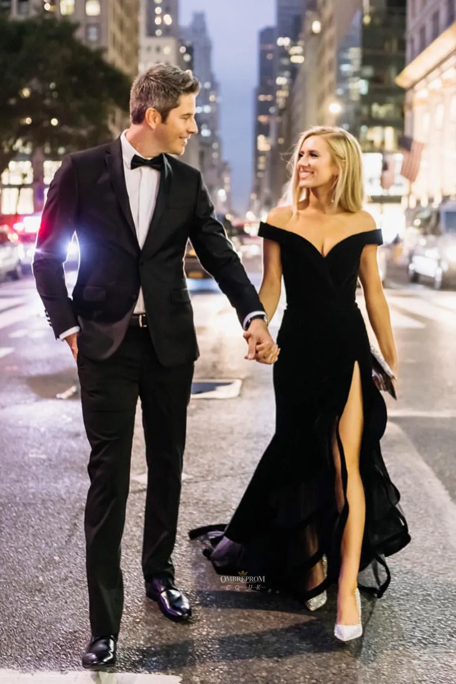 Mermaid Black Off the Shoulder Long Prom Party Dress With Split OP501