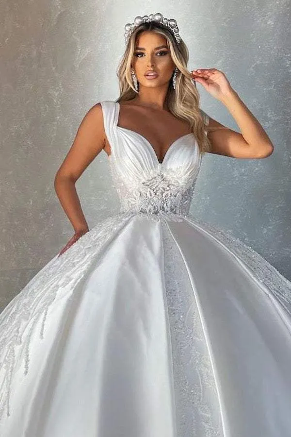 Noble White Wedding Dress